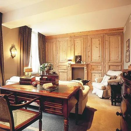 Maison Le Dragon Bed & Breakfast